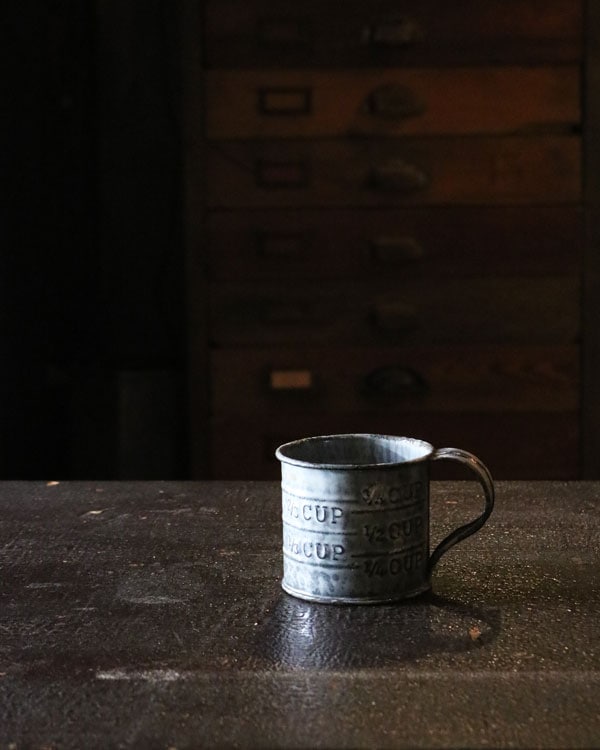Enamel Measuring Cup|エナメル製メジャリングカップ