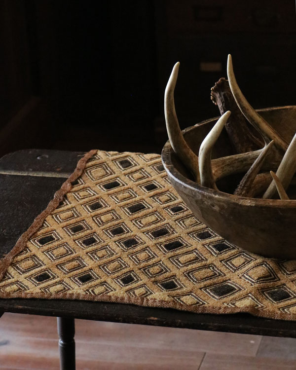 African Textile Kuba Fabric A｜アフリカンテキスタイル クバ布