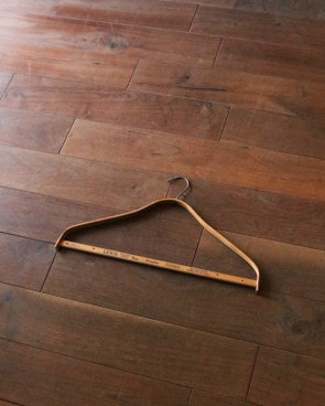 Wood Hanger A�������ϥ󥬡� A