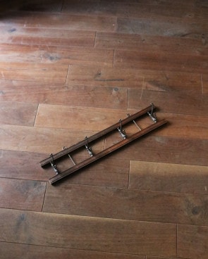 Wall 4-Hook｜壁付けフック (4フック)