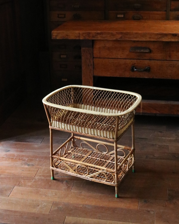 Rattan Stand Basket｜ラタン 脱衣かごスタンドタイプ STB-15
