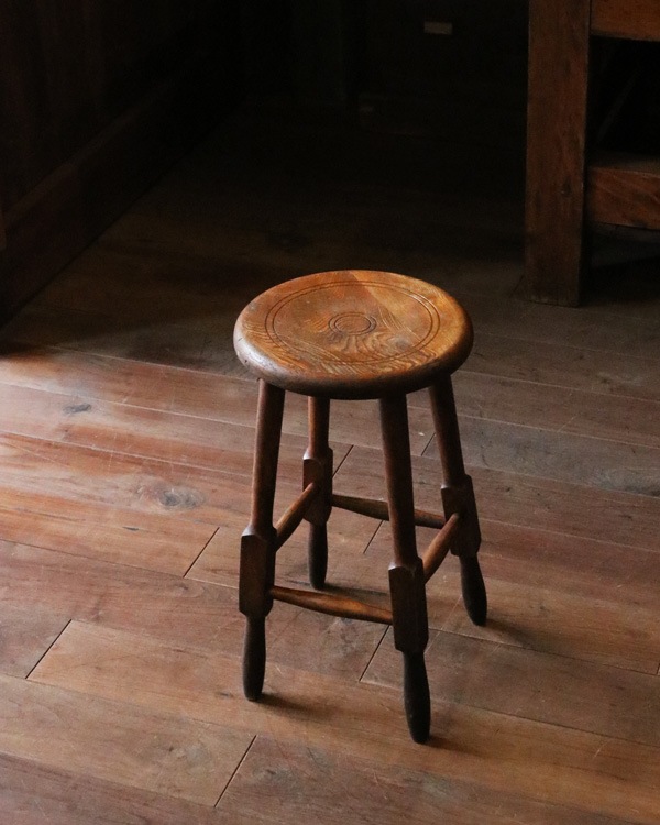Wooden Round Stool｜木製ラウンドスツール RS-19