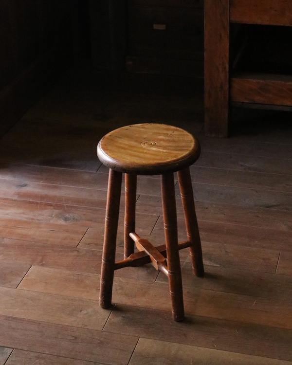 Wooden Round Stool｜木製ラウンドスツール RS-22