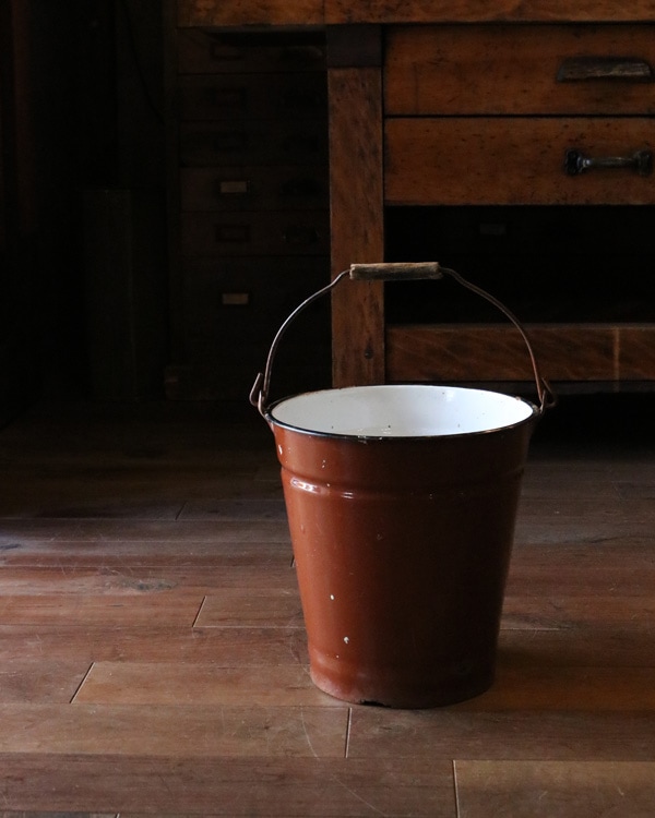 Enamel Brown Bucket｜エナメル製バケツ