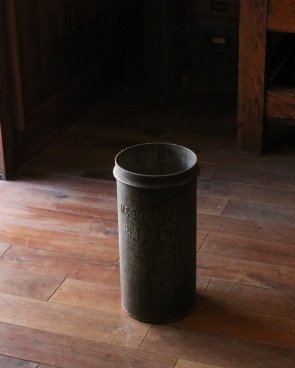 Icecream Container B�å��������꡼�ॳ��ƥʡ� B