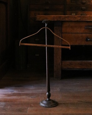 Wood Hanger A�������ϥ󥬡� A