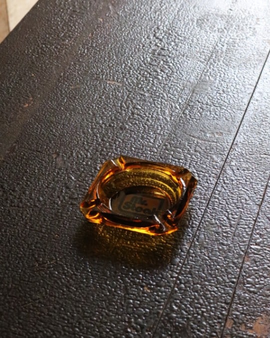 Amber Glass Ashtray A|アンバーグラスの灰皿 A