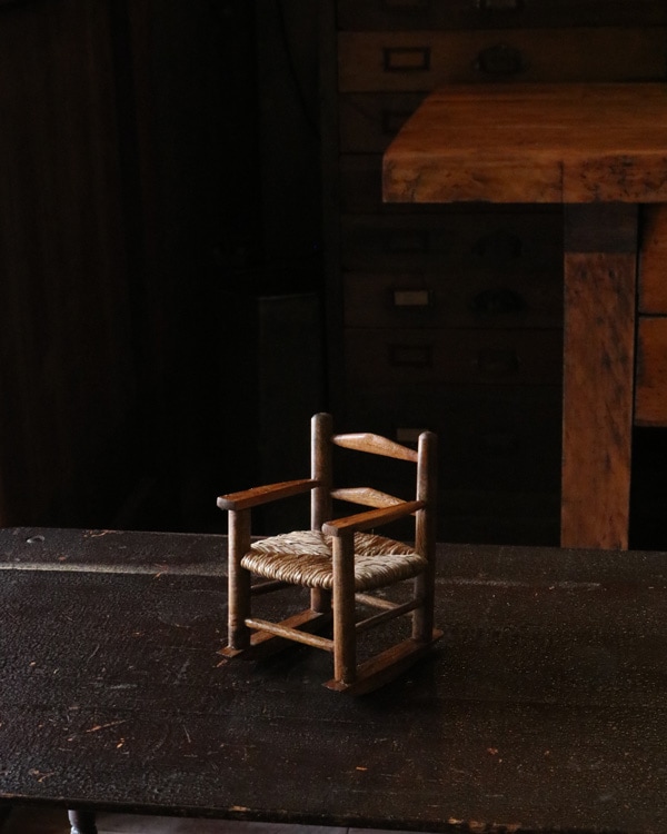 Miniature Rocking Doll Chair｜ミニチュアロッキングドールチェア