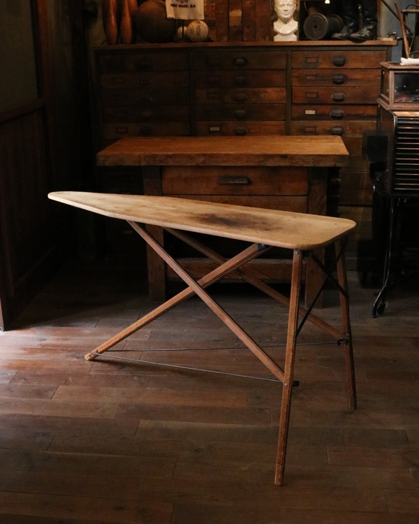 Ironing Board｜アイロン台