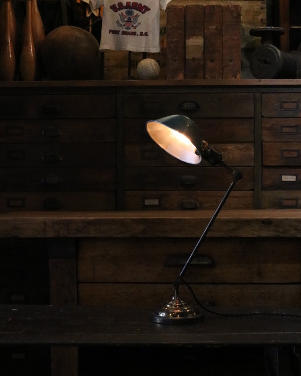 デスクランプ　FORSアメリカ製 000000015620_2HQMd8b.jpg