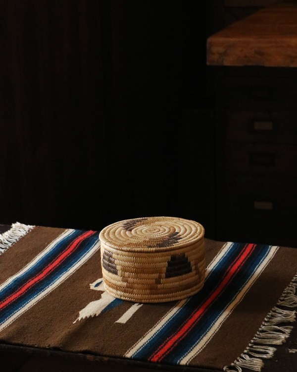 Native American PineNeedle Basket ｜ネイティブアメリカン 松の葉の