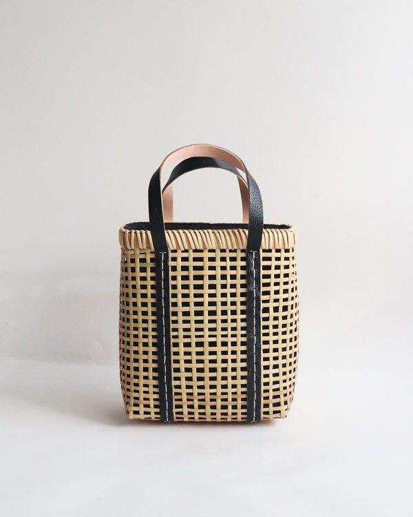 warang wayan ワランワヤン｜Bamboo amiami 四角バスケット ブラック S