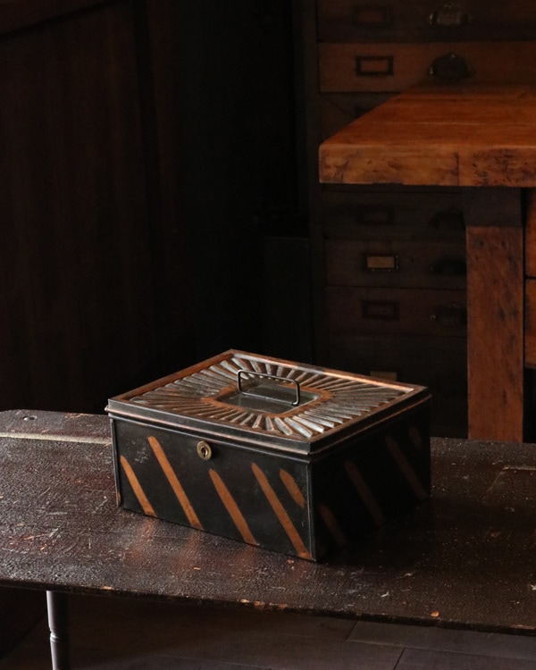 Safe Box｜セーフボックス