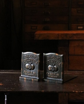 Horse Bookend set｜馬モチーフのブックエンド