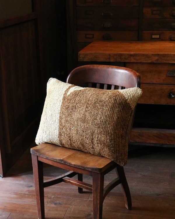 Old Carpet Cushion Rectangle 60-B｜オールドカーペットクッション レクタングル 60-B