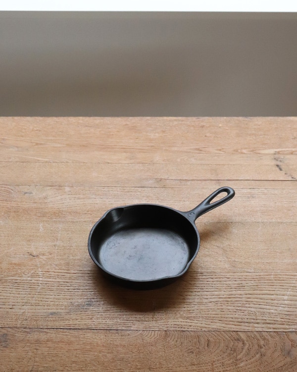"WAGNER WARE" Cast Iron Skillet | "WAGNER WARE" 鉄製フライパン