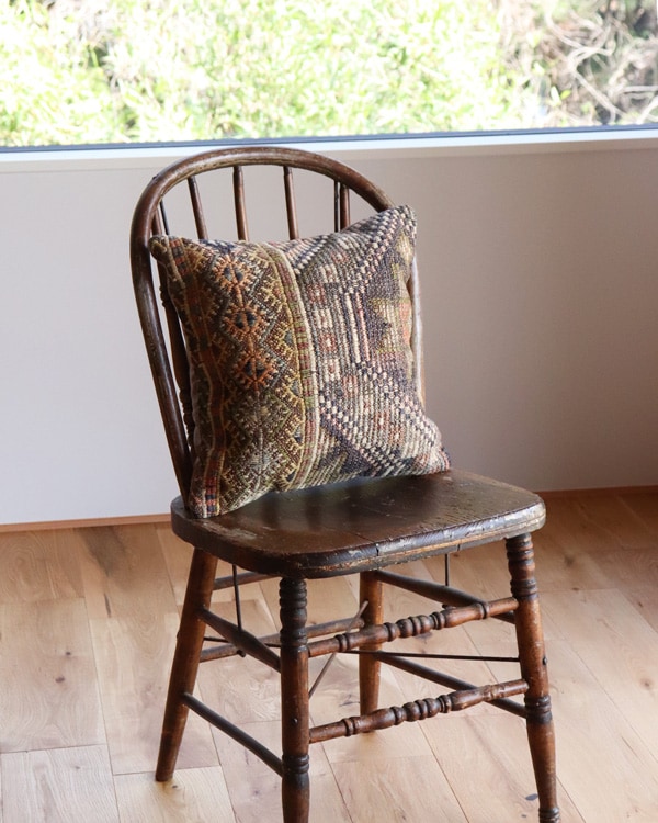 Old Kilim Cushion 40-C｜オールドキリムクッション 40-C