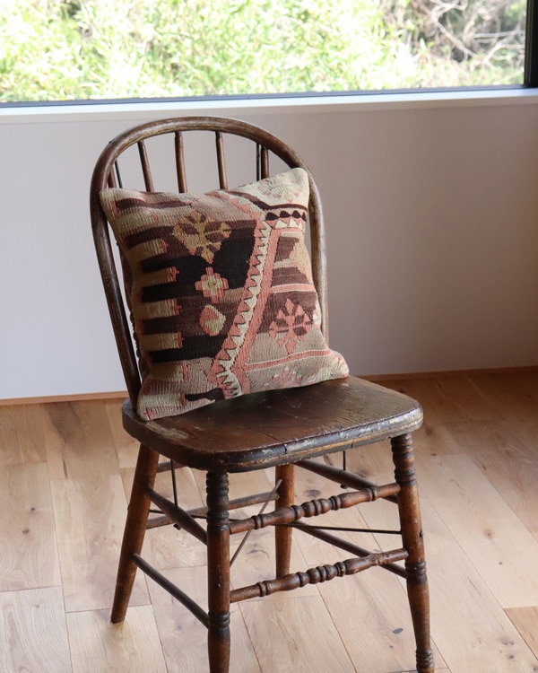 Old Kilim Cushion 40-F｜オールドキリムクッション 40-F