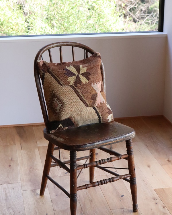 Old Kilim Cushion 40-J｜オールドキリムクッション 40-J