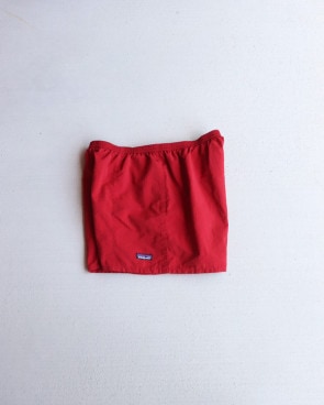 Vintage Y2K Red PATAGONIA Shorts (XL)