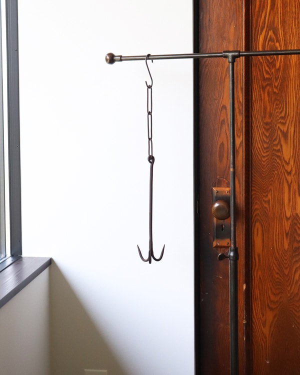 Hand Forged Hook w/chain C ｜ハンドフォージ チェーンフック C