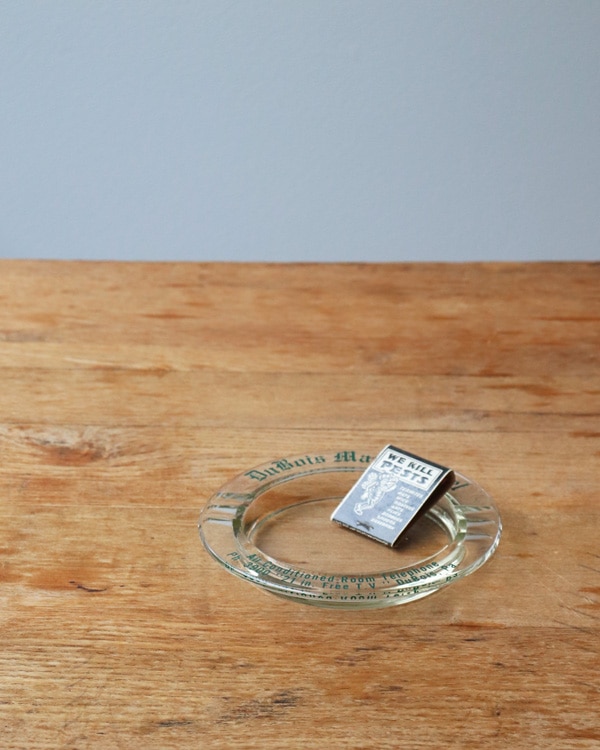 "DuBois Manar Motel" Ashtray |"DuBois Manar Motel" ガラス灰皿