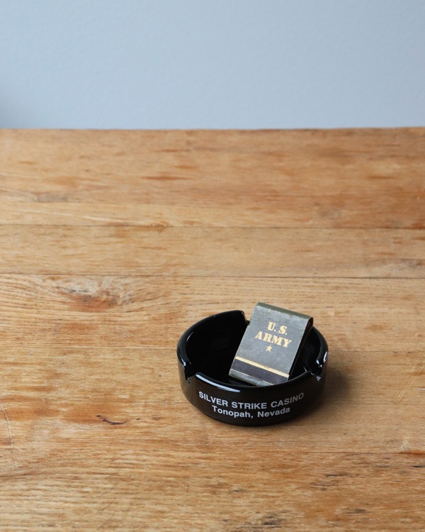"SOFER'S Montgomery Lodge" Ashtray|"SOFER'S Montgomery Lodge" ガラス灰皿