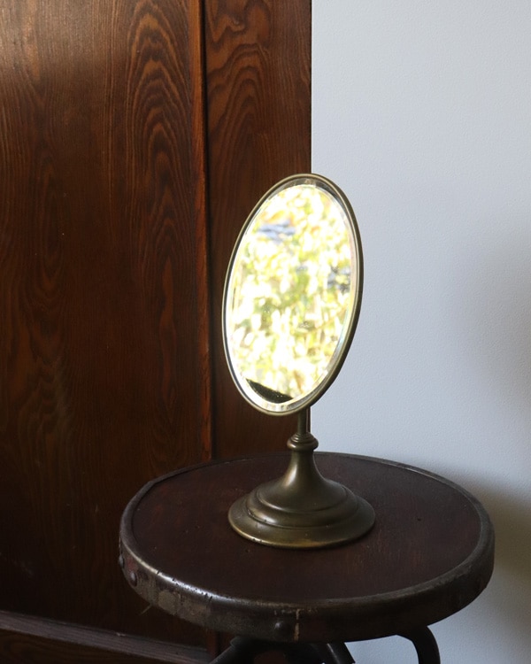 Early Brass Oval Stand Mirror A｜アーリーブラスオーバルスタンドミラー A