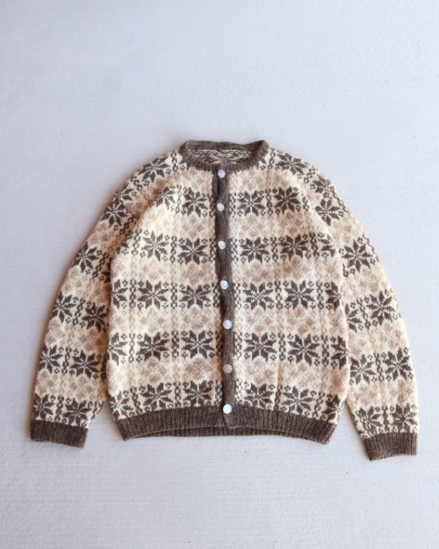 Vintage 80s Norwegian Wool Cardy (XL)
