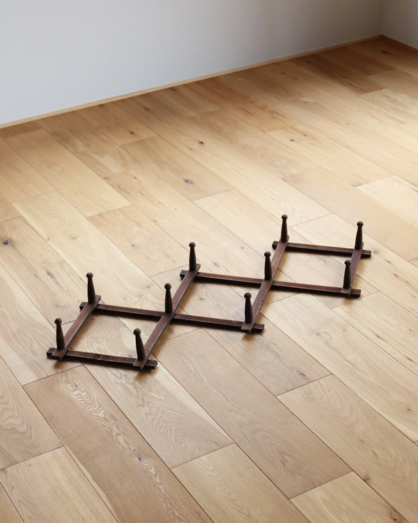 Expandoable Wall Rack｜伸縮性壁掛けラック