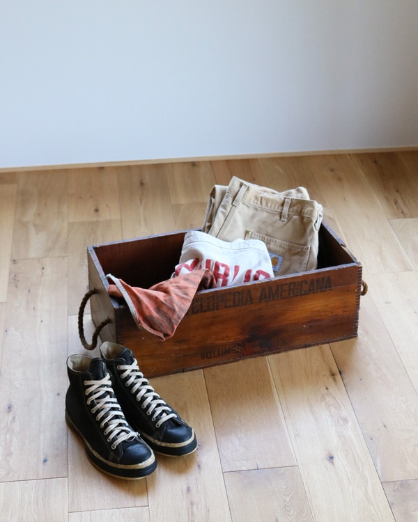 "ENCYCLOPEDIA AMERICANA" Wood Box ｜ "ENCYCLOPEDIA AMERICANA"ウッドボックス