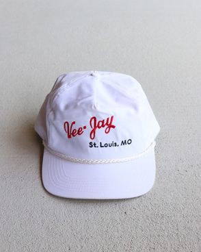 Vintage 80s White Embroidered Nylon Snapback Cap