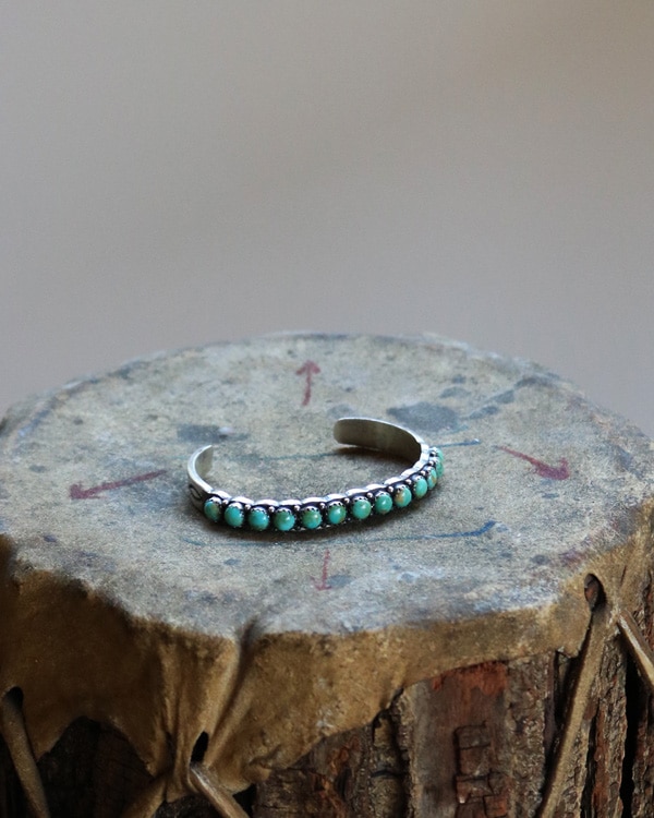 Navajo Green Turquoise Bangle B ｜ナバホ グリーンターコイズ バングル B