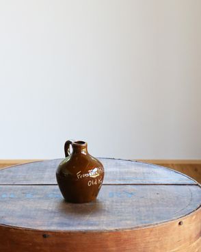 Brown Whiskey Mini Bottleå֥饦󥦥ߥ˥ܥȥ