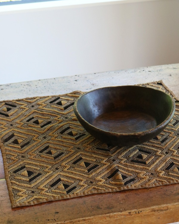 African Textile Kuba Fabric C｜アフリカンテキスタイル クバ布（草ビロード）C