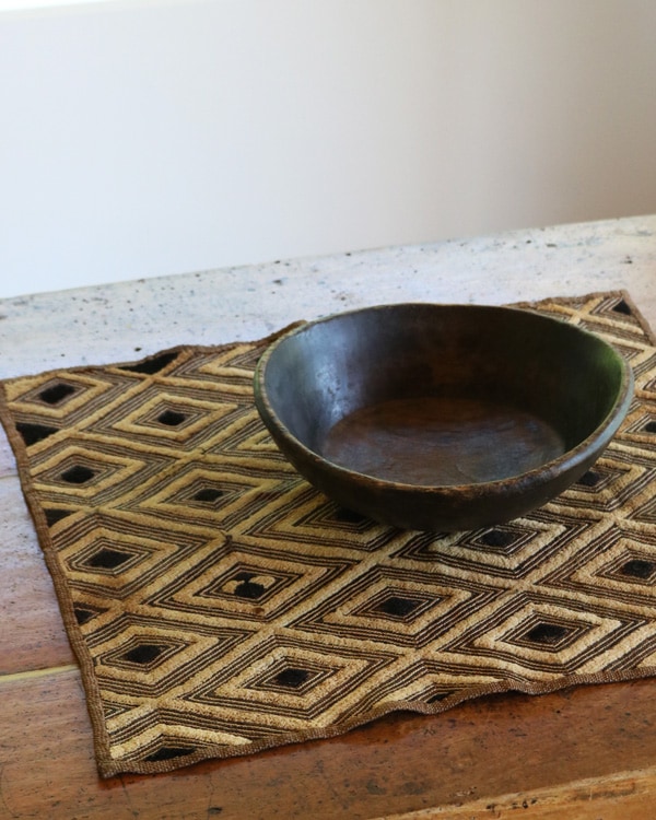 African Textile Kuba Fabric A｜アフリカンテキスタイル クバ布（草ビロード）A