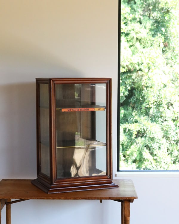 Glass Display Case ｜ガラスのディスプレーケース