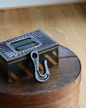 Cast Iron Hook �å��㥹�ȥ�������եå�