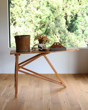 Solid Ironing Board B�å��������� B