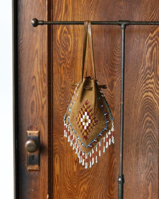 Native American Inspired Beaded Medicine Bag｜ネイティブアメリカンスタイルのビーズ装飾メディスンバッグ