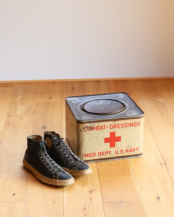 WWII U.S.NAVY Medical Storage Tin｜大戦期U.S. NAVY 医療用ストレージ缶