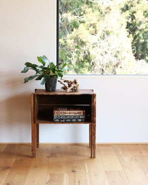 Petroleum Crate Shelf ������͢����Ȣ�Υ�ᥤ���������