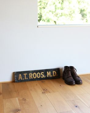 c.1930s "A.T.ROOS,M.D." Trade Sign��1930ǯ�庢 ��A.T. ROOS, M.D.�� �ȥ졼�ɥ�����