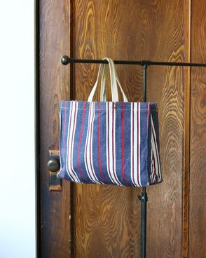 1960s Mid-Century Striped Utility Tote�� 1960ǯ�庢 �ߥåɥ������꡼ ���ȥ饤�� �桼�ƥ���ƥ��ȡ���