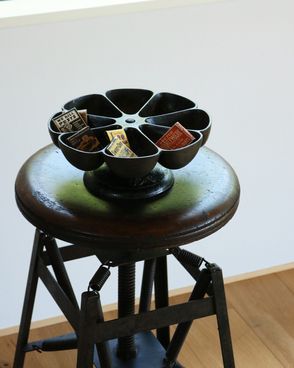 Cast Iron Nail Cup C｜ネイルカップ C