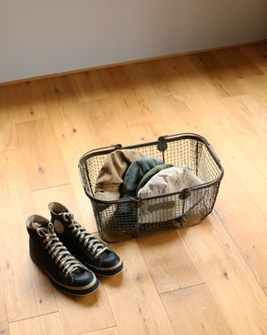 BASKET