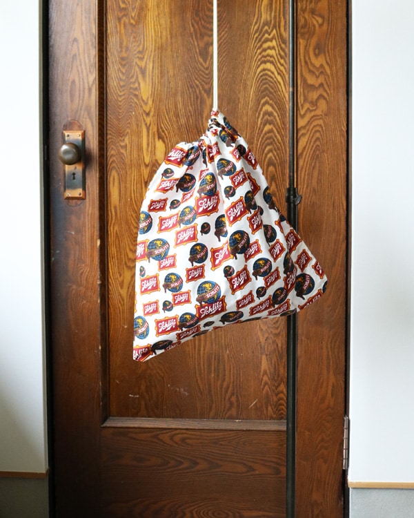 c.1970s "Schlitz Beer" Advertising Fabric Drawstring Bag ｜1970年代頃 "Schlitz Beer" アドバタイジングファブリック ドローストリングバッグ