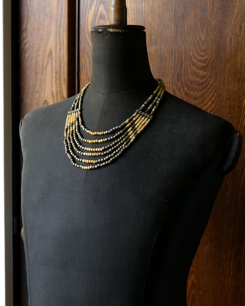 c.1970s Santa Domingo Style White Shell Heishi Beads Necklace