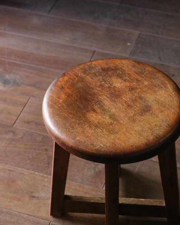 Wooden Round Stool｜木製ラウンドスツール RS-23