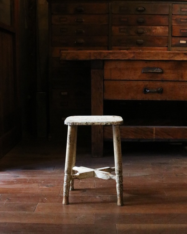 Square Stool White SQ-10�å����������ġ��� �ۥ磻�� SQ-10